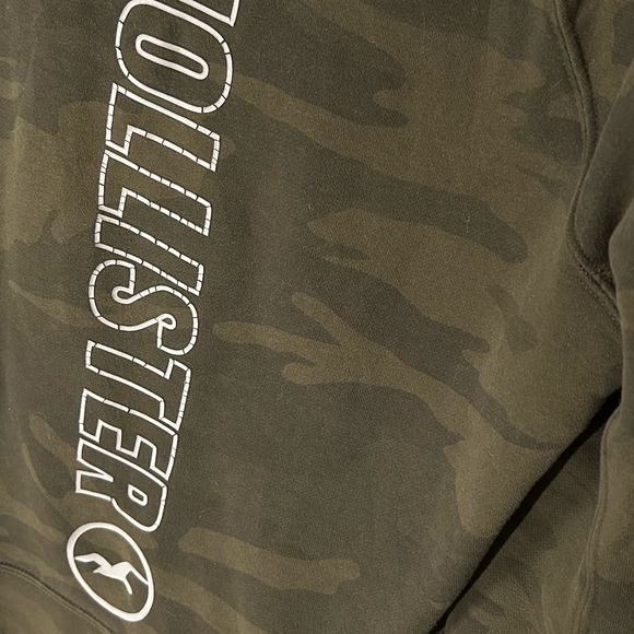 Hollister Print Logo Camo Hoodie Sweatshirt - Picture 10 of 14